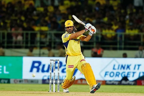 MS Dhoni Record : 20व्या षटकात धावांचा पाऊस पाडण्यात धोनी अव्वल! जाणून घ्या आकडेवारी