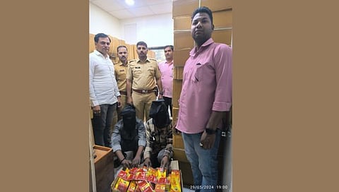 Nashik Crime | अंबडला बारा लाखांचा गुटखा जप्त, दोघांना अटक