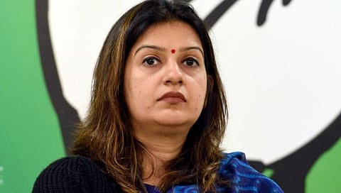नीटप्रकरणी शिक्षणमंत्र्यांकडून एनटीएची पाठराखण : प्रियंका चतुर्वेदी