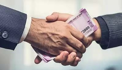 MHADA Corruption | म्हाडाच्या मुख्याधिकार्यांच्या नावे पावणेतीन लाखांची लाच