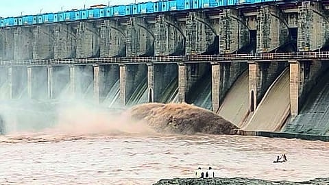 Hatnur Dam- Six doors opened by half a meter