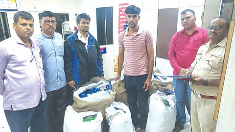 Gutkha smugglers arrested