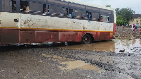 bhusaval bus stop