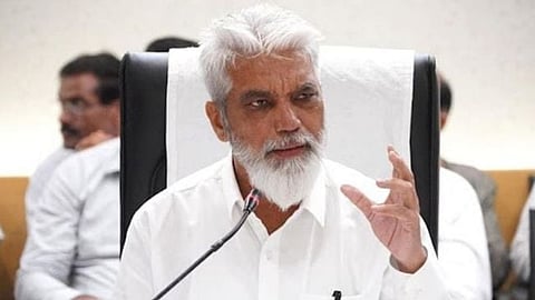 Dada Bhuse