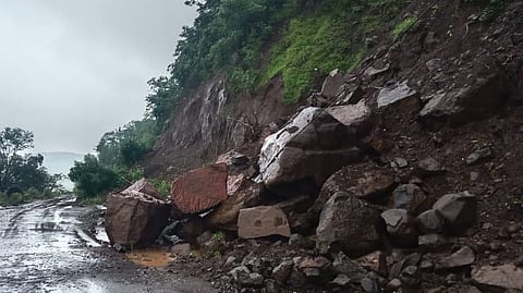 Nashik Manjargaon Landslide