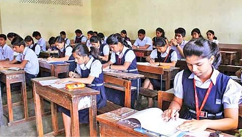 Maharashtra schools online attendance