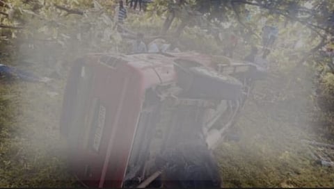 Mahur car accident
