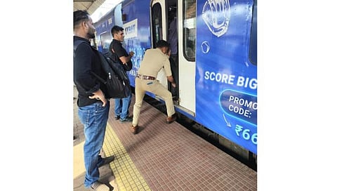 एसी लोकल