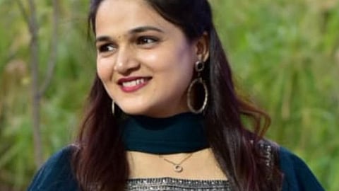 आशापुरी महिला पतसंस्थेच्या चेअरमन प्रियंका भूषण कोठावदे