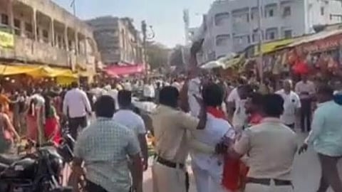 Gunaratna Sadawarte protests