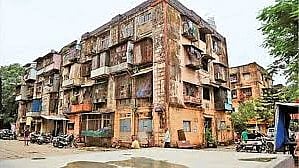 Redevelopment of dangerous old colonial buildings has stalled.