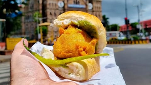 Mumbai Vada Pav