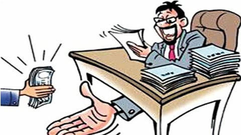 Pune Bribe Case