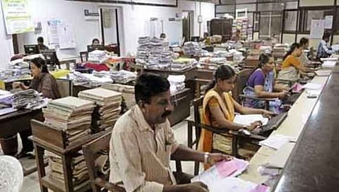 disciplinary action against officers not speaking marathi