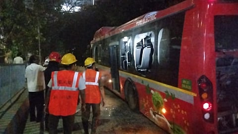 Thane Accident |