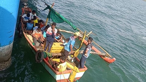 Ratnagiri Breaking