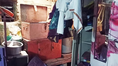 Dhamandri house theft
