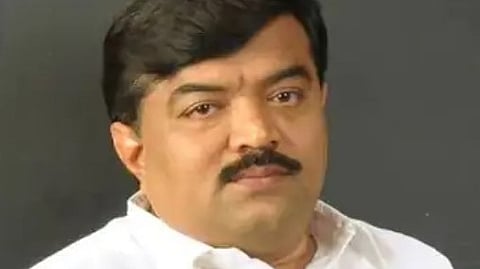 Nashik Political News : बडगुजर यांच्या प्रवेशाला शिंदे गटातूनही विरोध