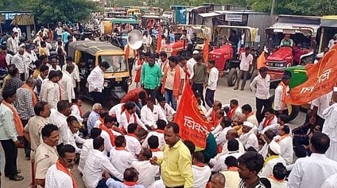 Farmers Protest Shiv Sena Thackeray