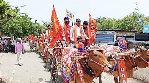 Farmers Protest Shiv Sena Thackeray