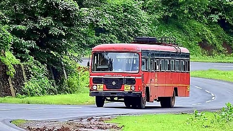 ST Bus