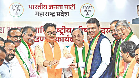 Devendra Fadnavis on Thackeray