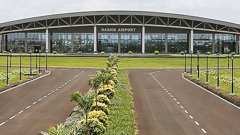 Nashik-Indore Flight : नाशिक-इंदूर विमानसेवाही 1 ऑगस्टपासून होणार बंद