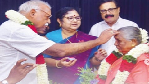 elderly couple falls in love after seventy in kerala old age home
