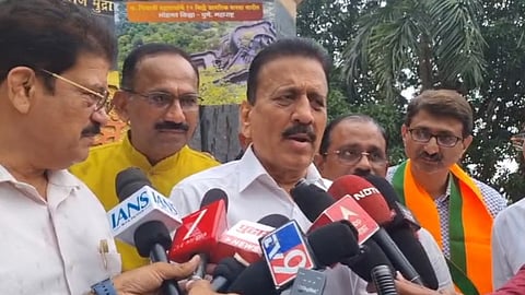 जळगाव