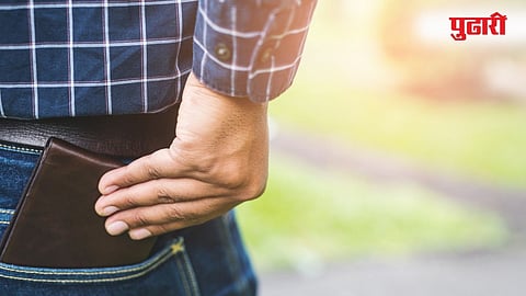 wallet back pocket health risk,