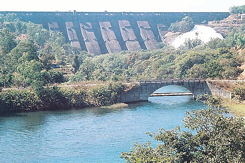 Bhandardara Dam