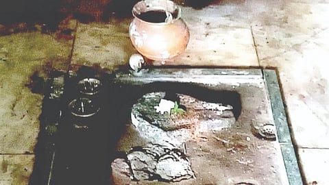 खाडीपट्टा, महाड, रायगड