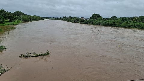 River Flood News