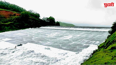Kadvi Dam overflow
