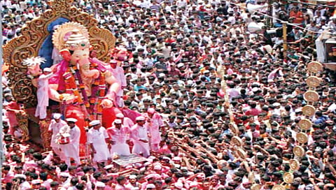 Ganeshotsav Celebration : ganeshotsav 45 thousand crore turnover this year