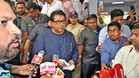 Municipal Election : कामाला लागा ! राज ठाकरे यांनी दिला कानमंत्र