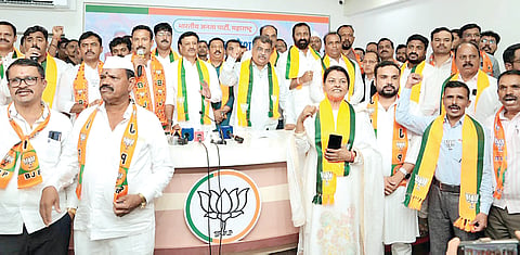 Maval Politics