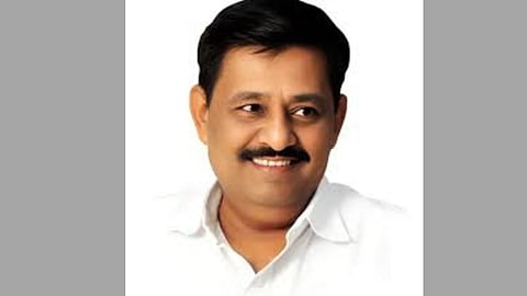 Subhash Deshmukh |