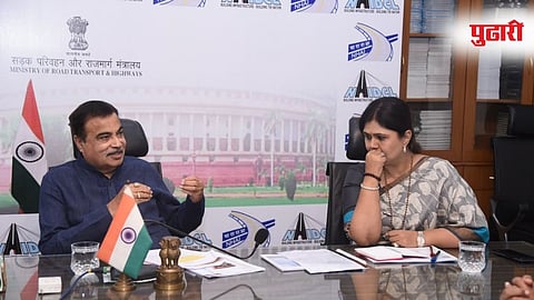 Nitin Gadkari Pankaja Munde