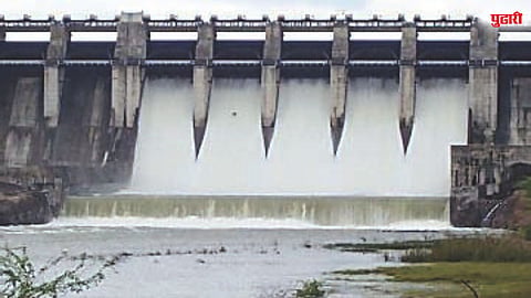तीन वर्षांनी पुन्हा मुळा धरणातून विसर्ग