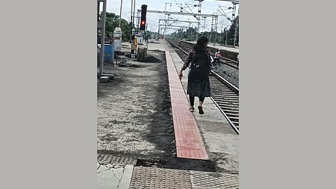 Dahanu local train platform extension