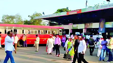 आता आगार प्रमुख सकाळीच गाठणार बसस्थानक