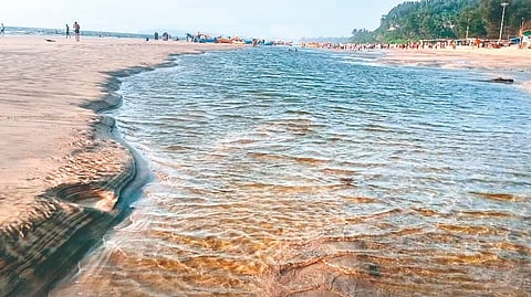 Ganpatipule sea warning