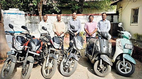 Solapur Theft Case: सहा दुचाकी व मोबाईलसह सात चोरीचे गुन्हे उघडकीस