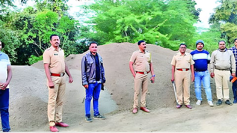 Illegal Sand