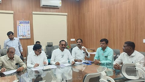 जळगाव