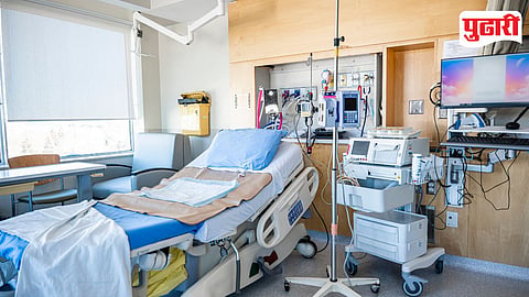 Hospital Treatment Bed