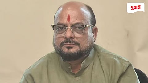 Jalgaon Gulabrao Patil statement | बिहारी माणूस राबतो, मग टीका कशाला करता?