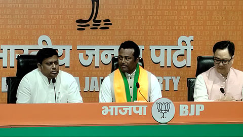 Leander Paes Joins BJP