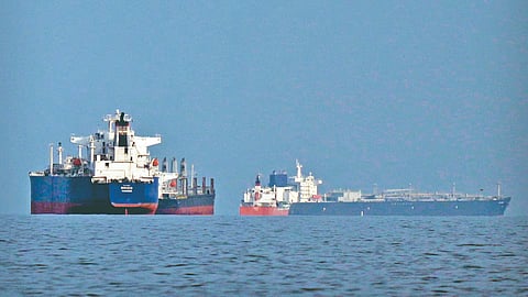 Hormuz Strait Shipping |